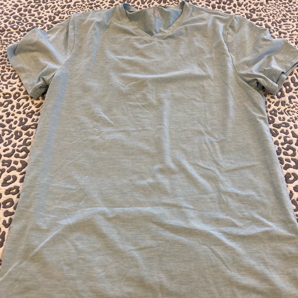 🔥Baby Blue super soft fitted muscle t shirt🔥